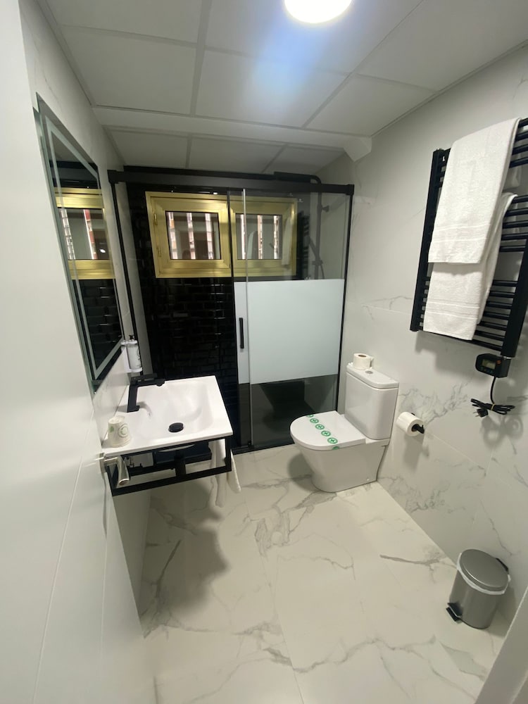 Фото 140197444300