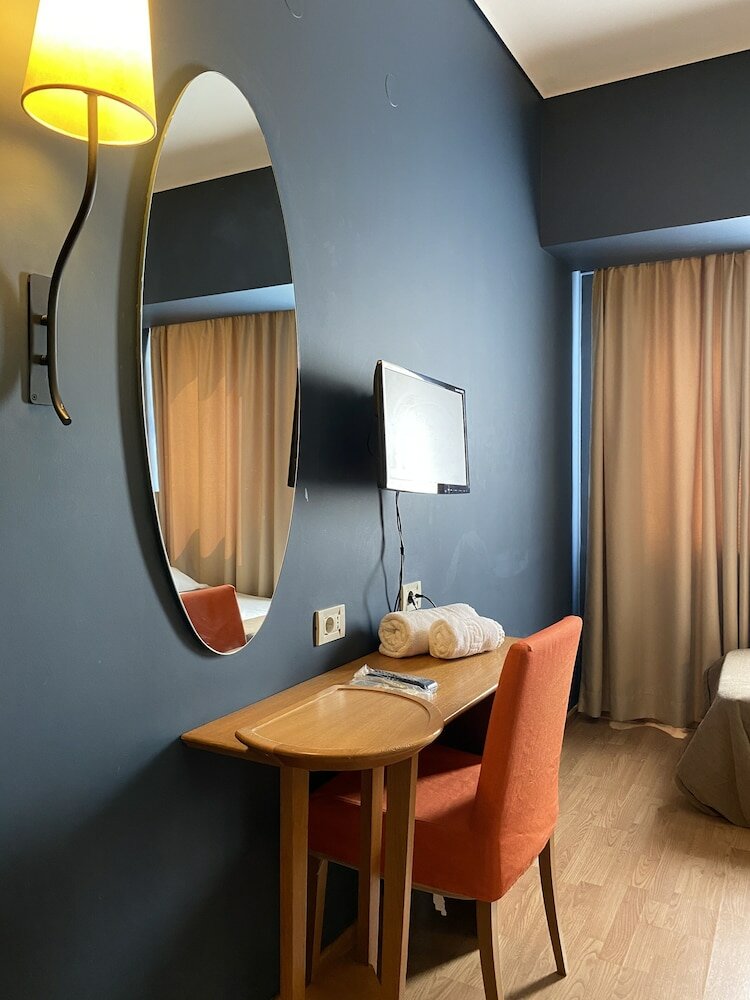 Фото Olympic Hotel