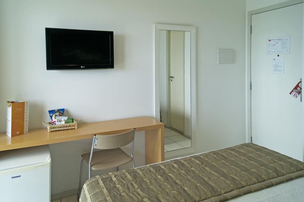 Фото Bristol Praia do Canto