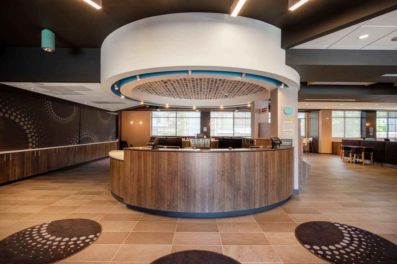 Фото Tru by Hilton Baltimore Harbor East, Md