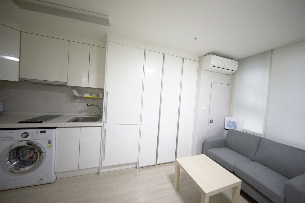 Фото Inn The City Business Hotel