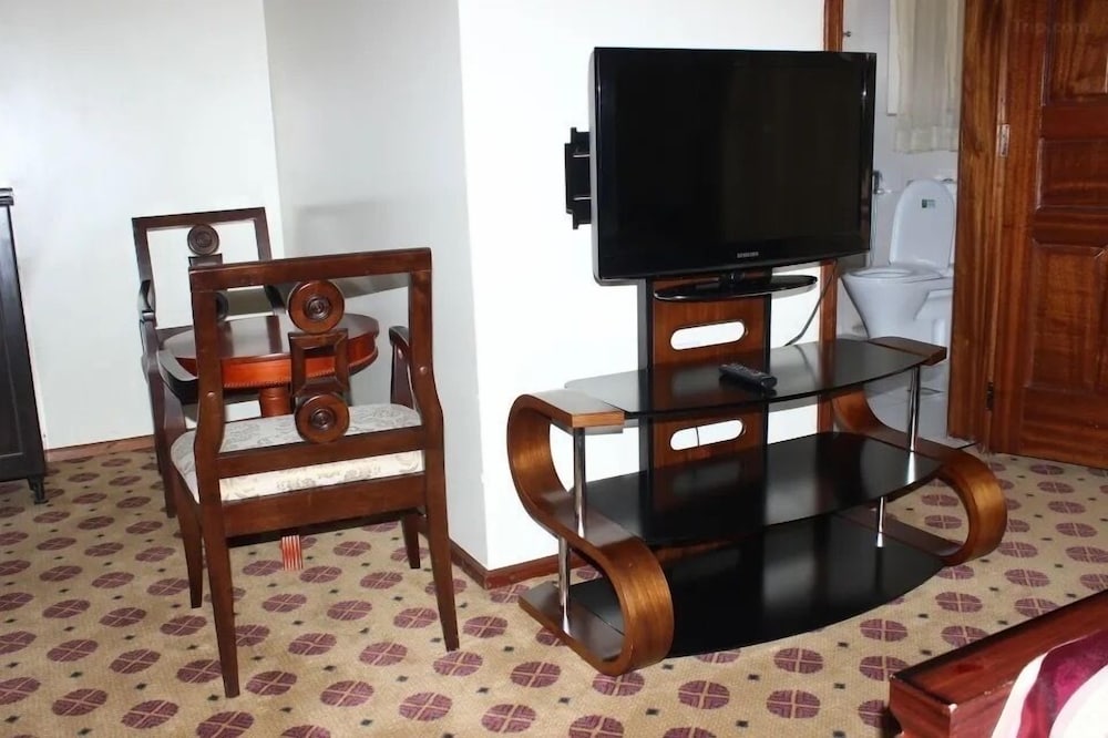 Фото Hotel Karisimbi