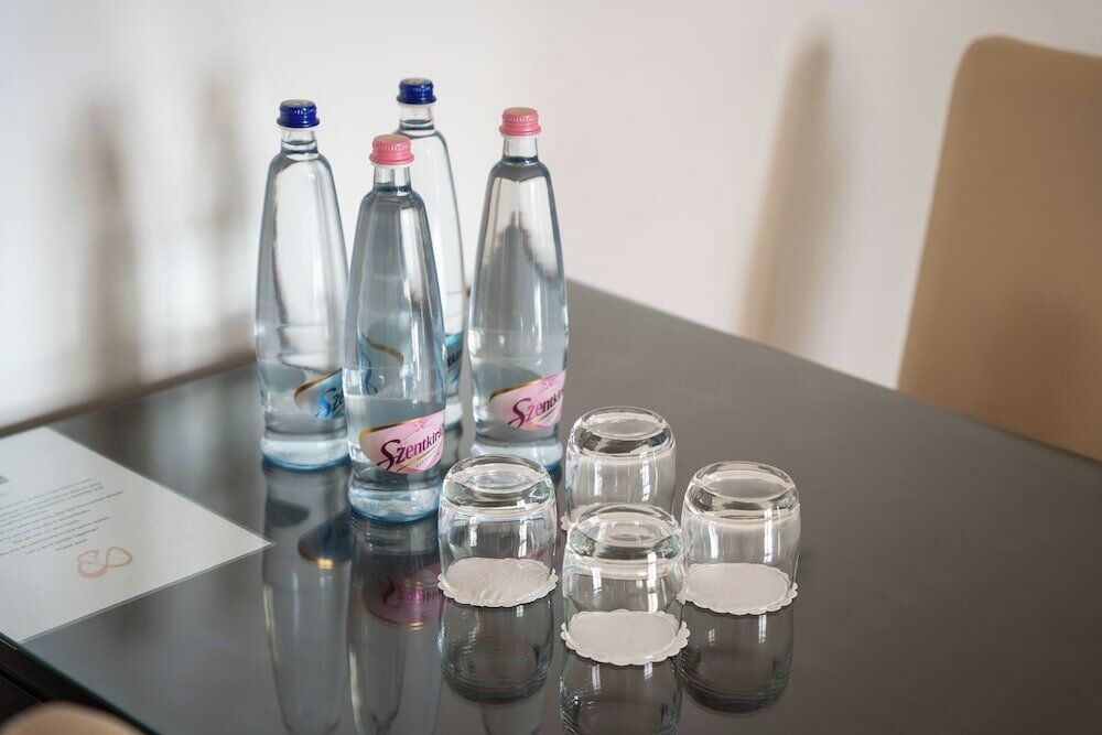 Фото Escala Hotel & Suites