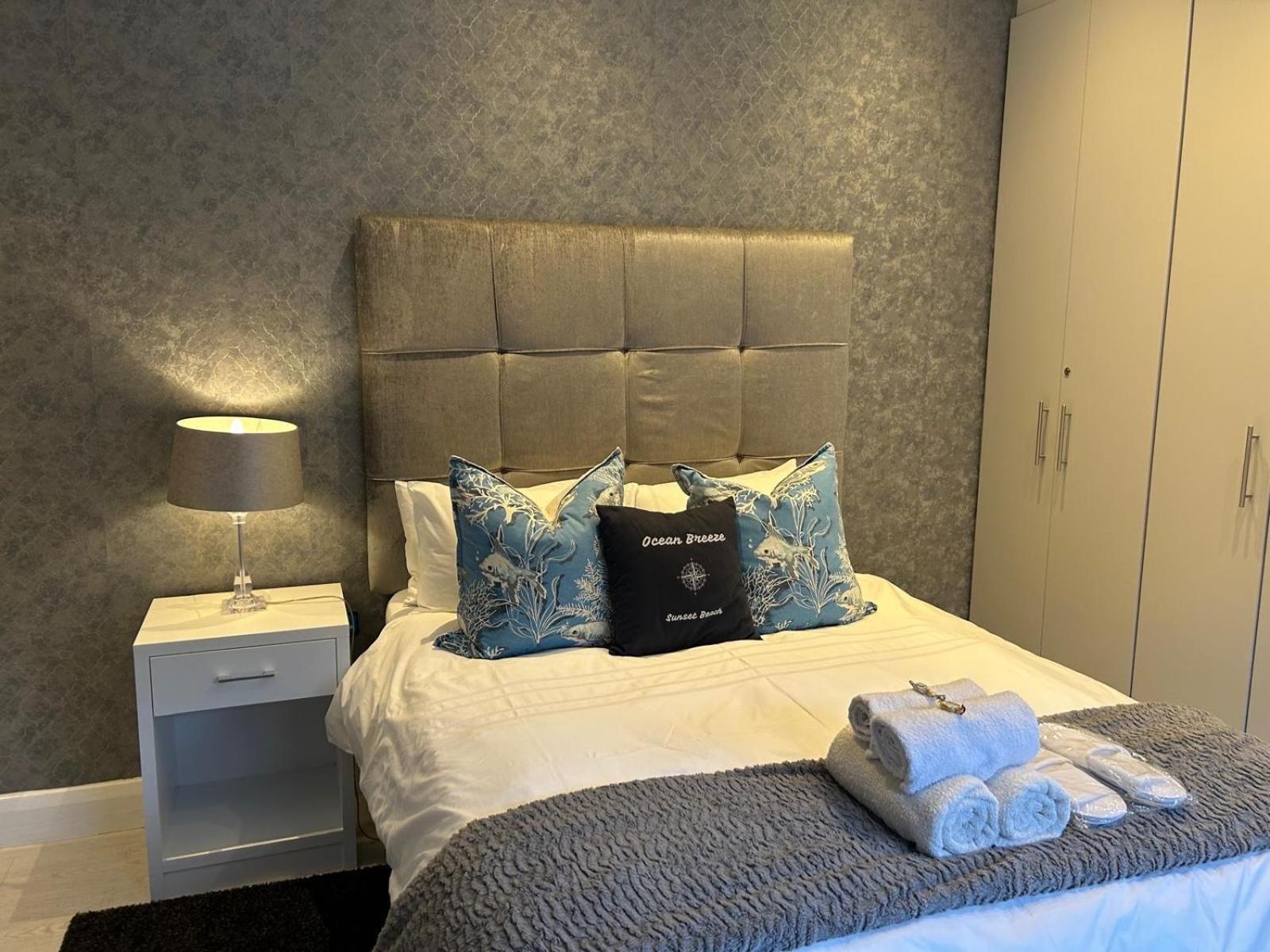 Фото Ocean Breeze Sunset Beach