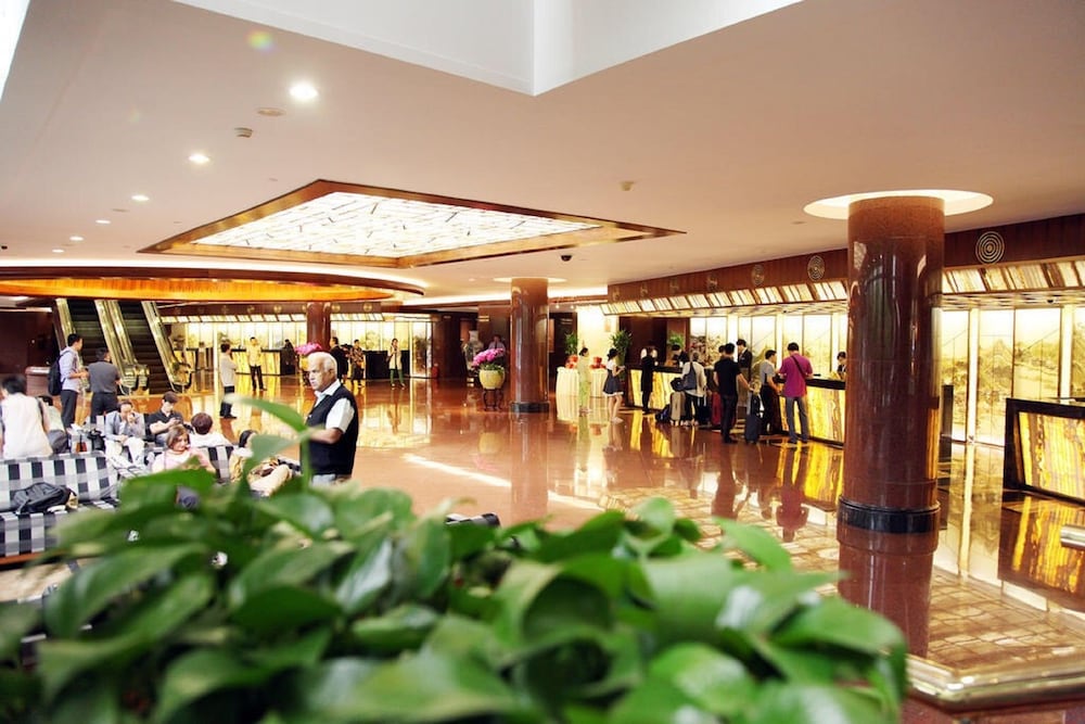 Фото Beijing International Hotel