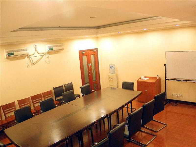 Фото GreenTree Inn Suzhou Wuzhong Hotel