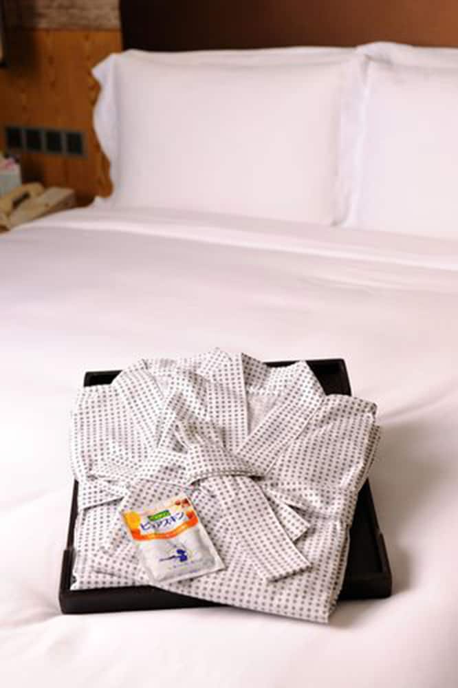 Фото Hyatt Centric Zhongshan Park Shanghai