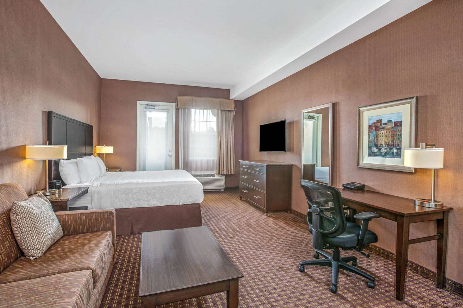 Фото La Quinta Inn & Suites by Wyndham Paso Robles