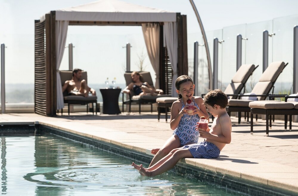 Фото Four Seasons Hotel St Louis