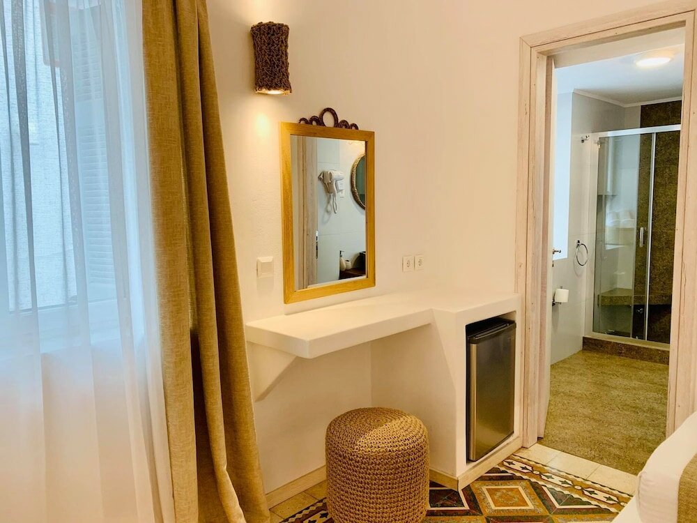 Фото Semiramis Guesthouse