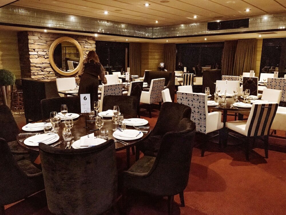 Фото Hotel St. Moritz Queenstown