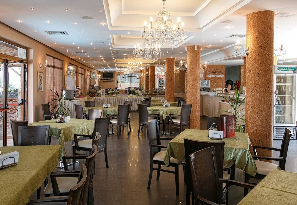 Фото Alexandra Hotel