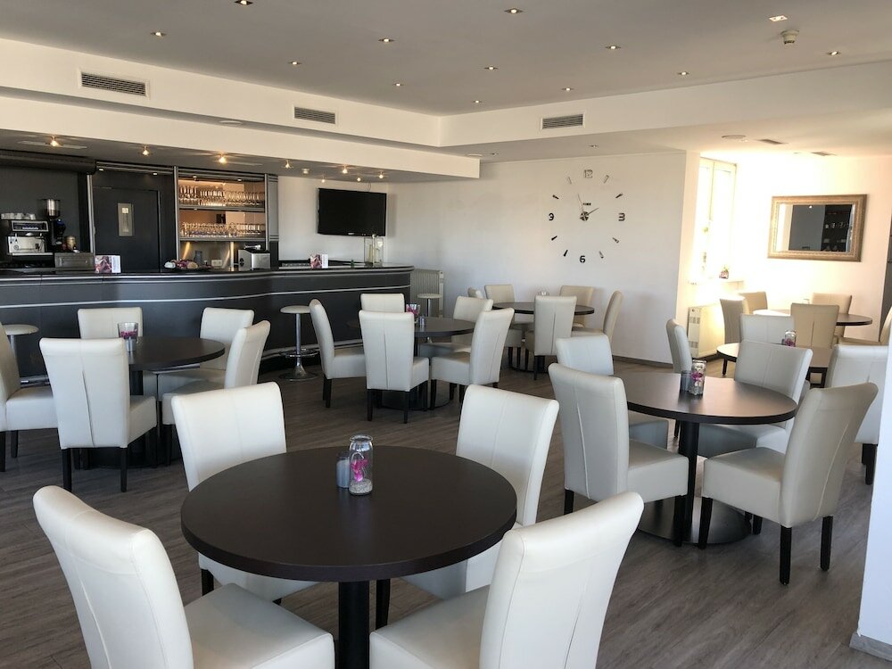 Фото Hotel Atrigon