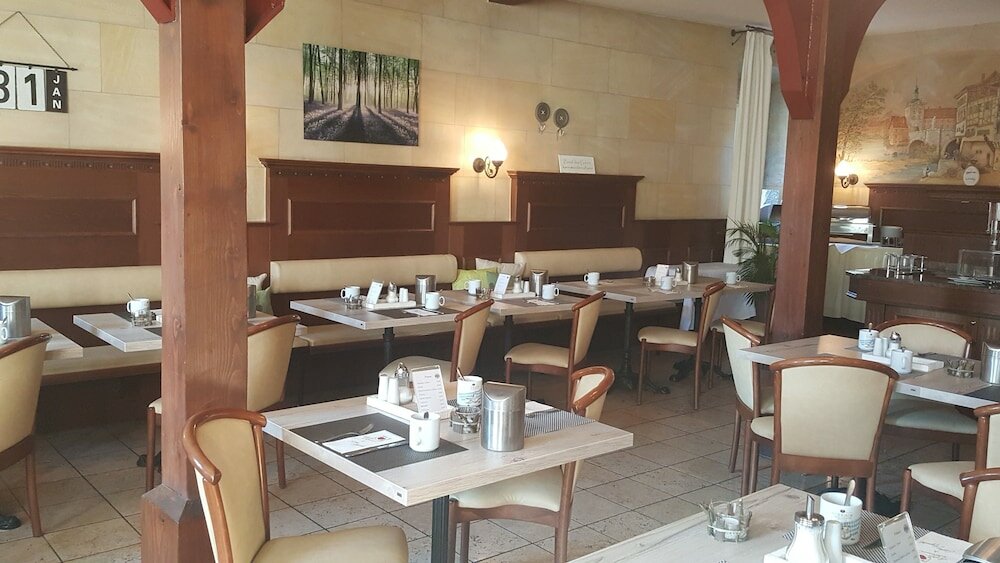 Фото Hotel Goldener Adler