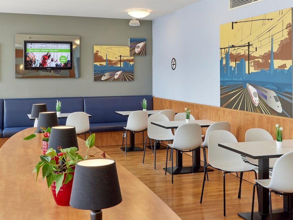 Фото B&b Hotel Saarbrücken-Hbf