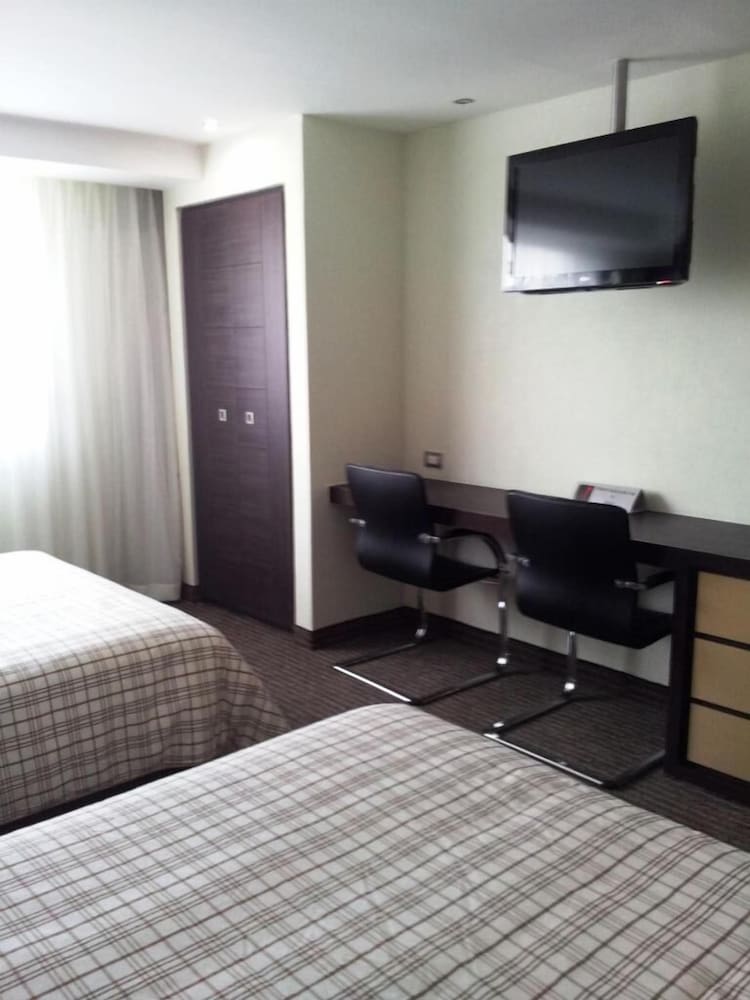 Фото Hotel Astor