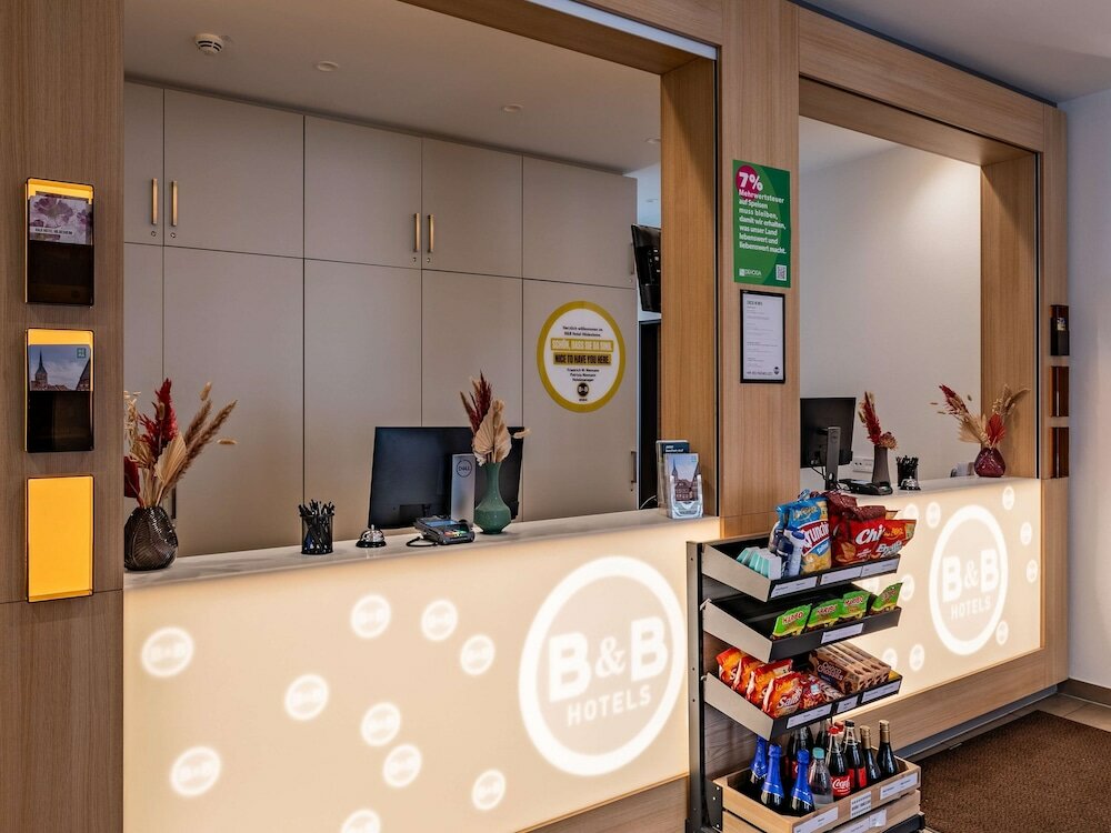 Фото B&b Hotel Hildesheim