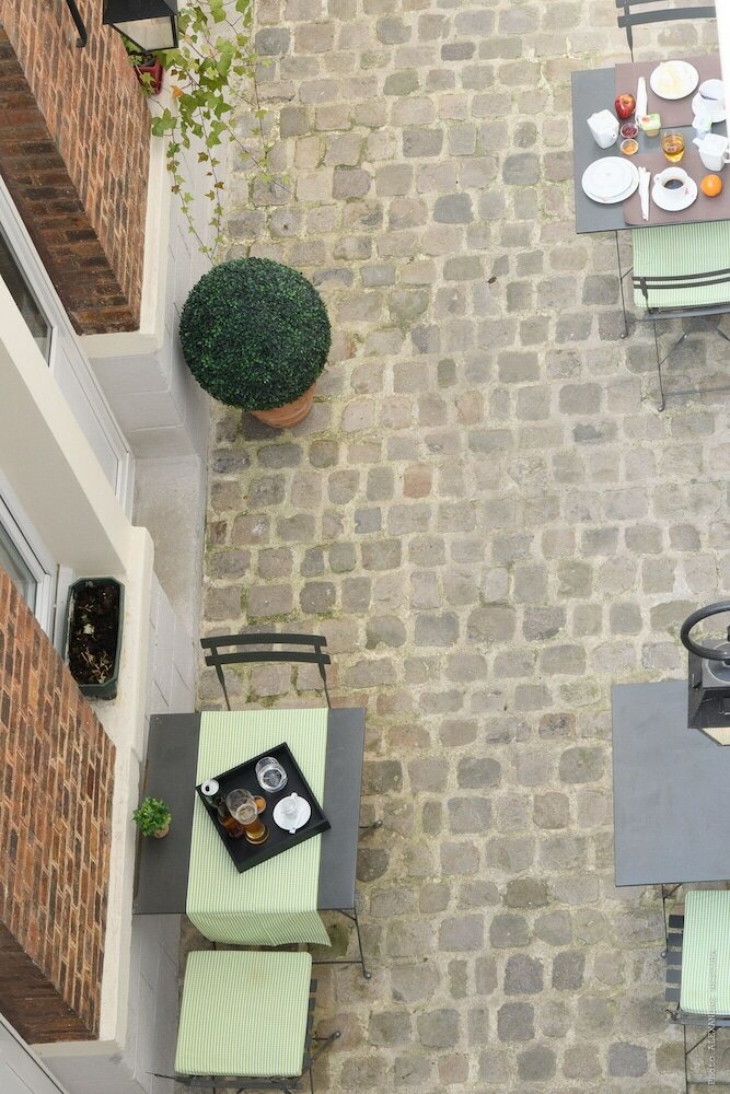 Фото Hotel des Roys Versailles