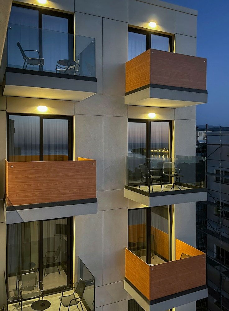 Фото Hyperion City Hotel