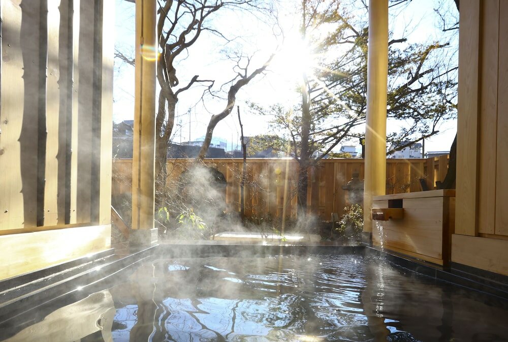 Фото 90180758599