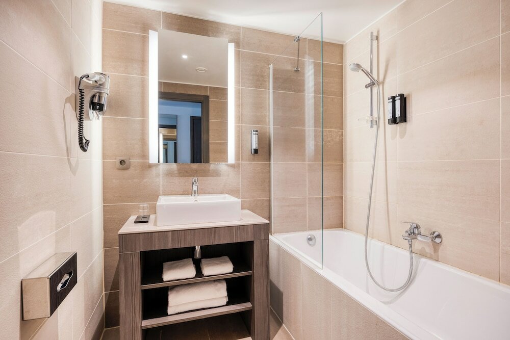 Фото B&b Hotel Mons Centre