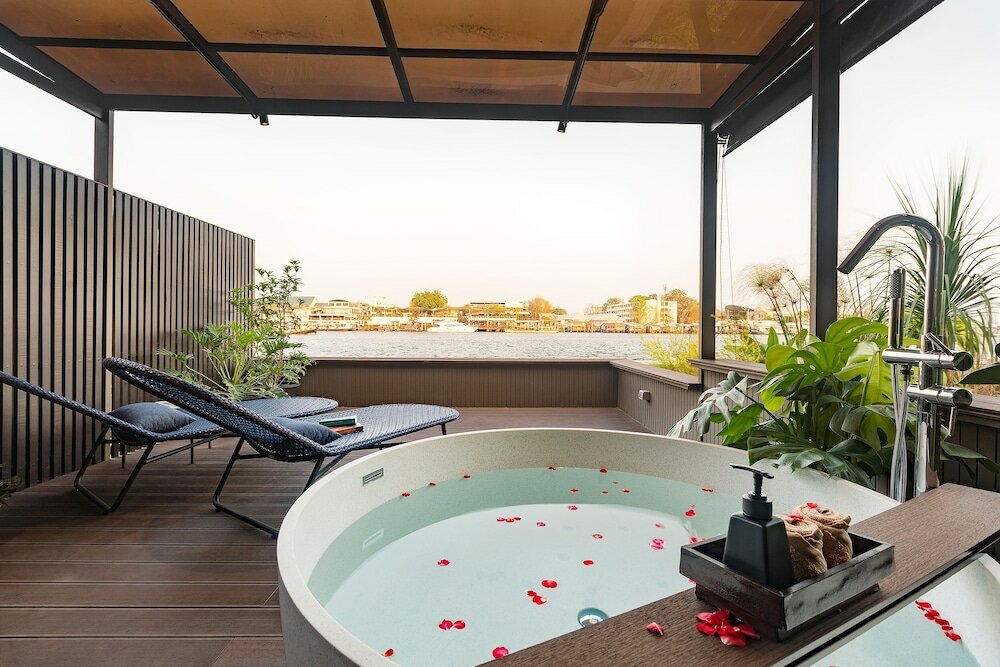 Фото Baan Wanglang Riverside