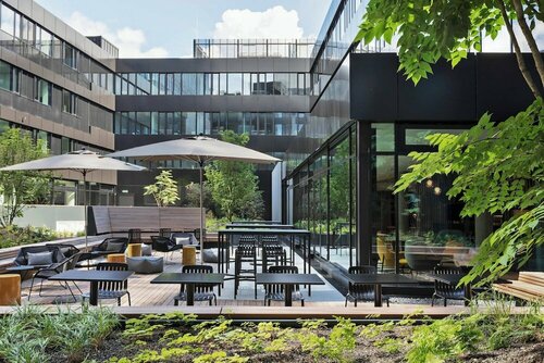 Внешний вид отеля Courtyard by Marriott Freiburg в Фрайбурге, фото 5