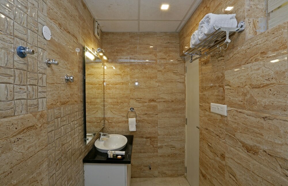 Фото Clarks Inn Srinagar