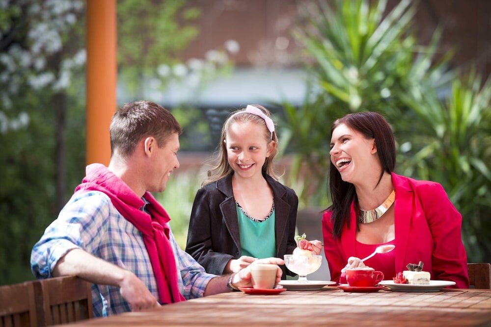 Фото Peppers Gallery Hotel Canberra