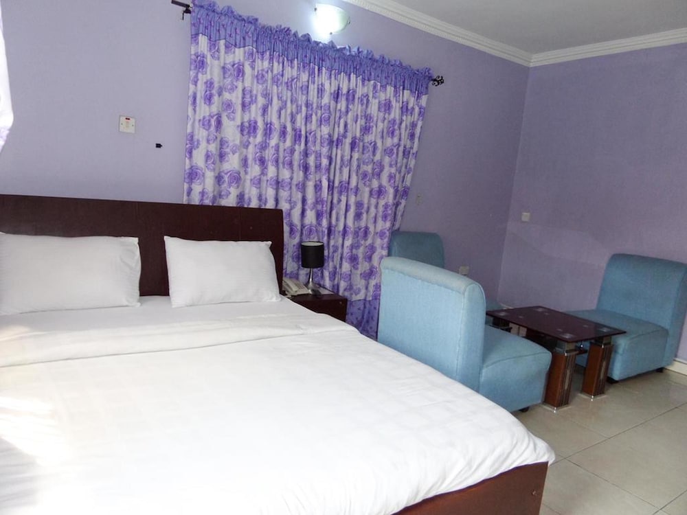 Фото Peerage Retreat and Resort