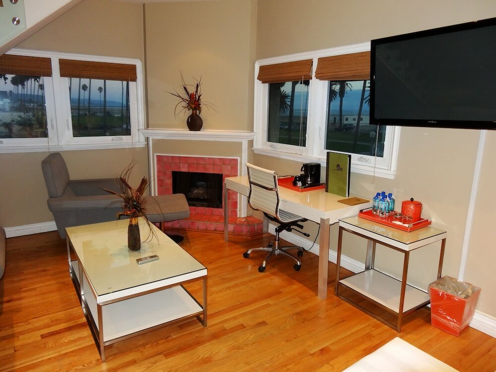 Фото Balboa Inn, On the Beach