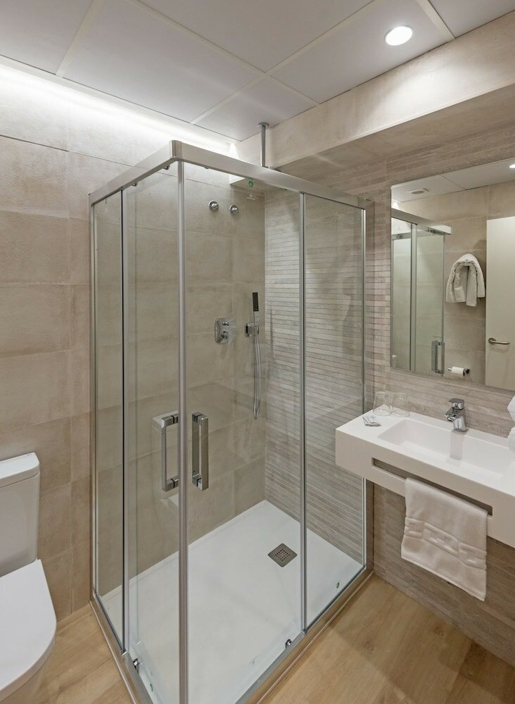 Фото Hostal La Lonja