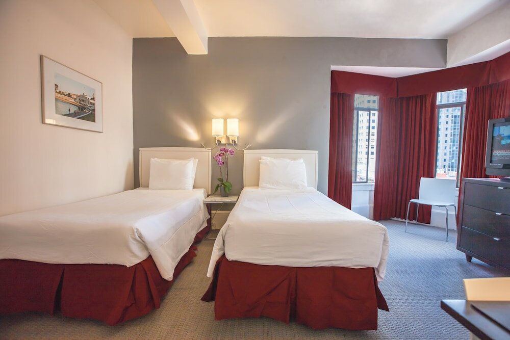 Фото Grant Plaza Hotel