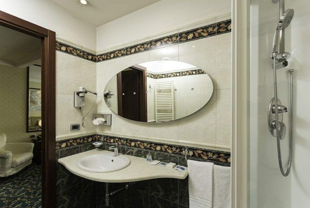 Фото Millennhotel