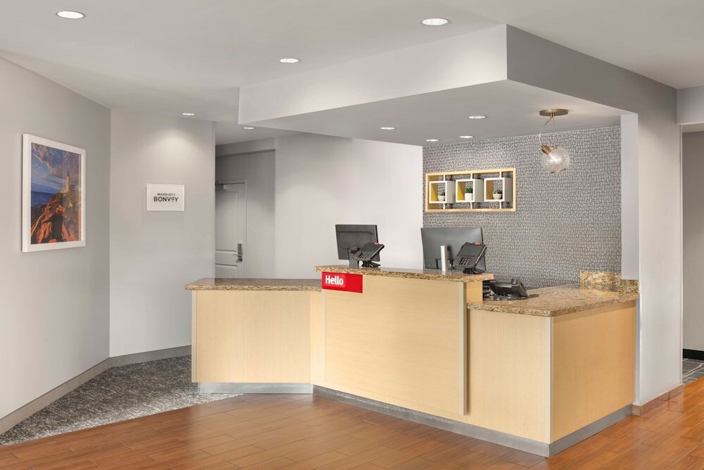 Фото TownePlace Suites by Marriott Bangor