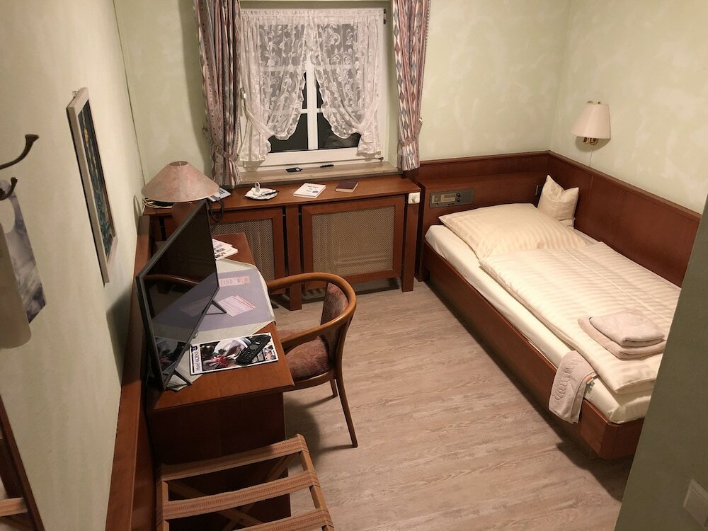 Фото Akzent Hotel Gut Hoeing