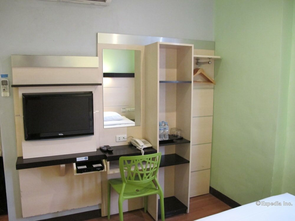 Фото Sugbutel Family Hotel