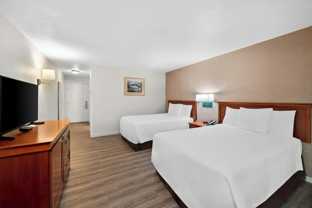 Фото Best Western Stagecoach Inn