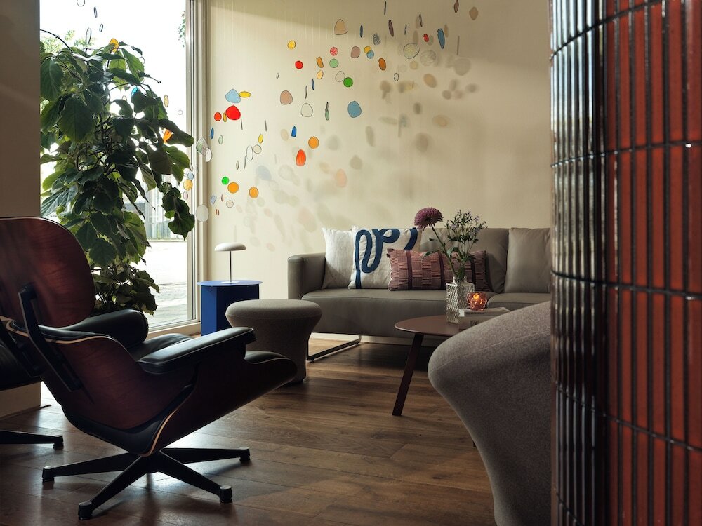 Фото Townhouse Design Hotel & SPA