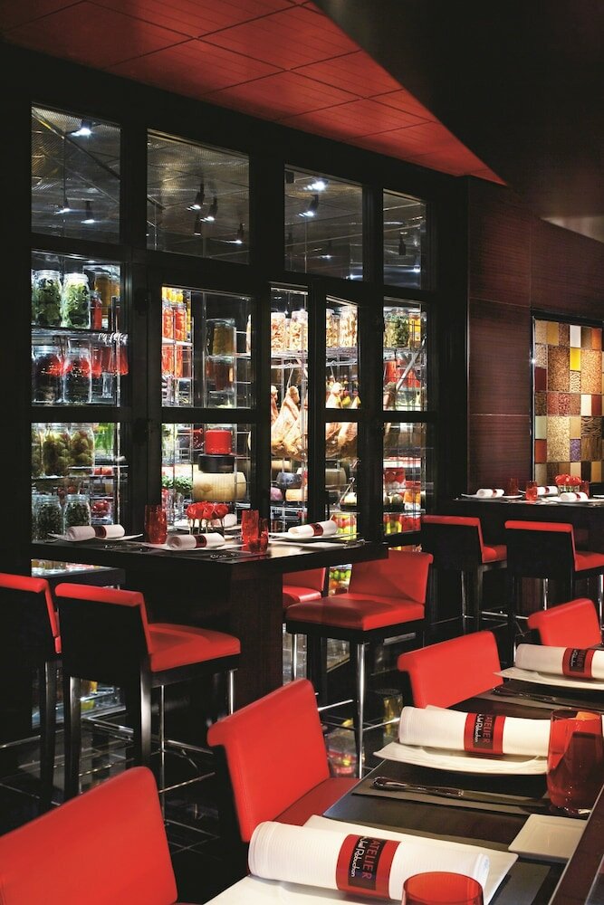 Фото The Skylofts At Mgm Grand