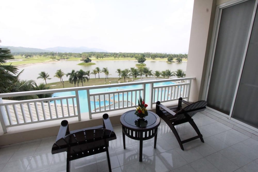 Фото Pattana Sports Resort