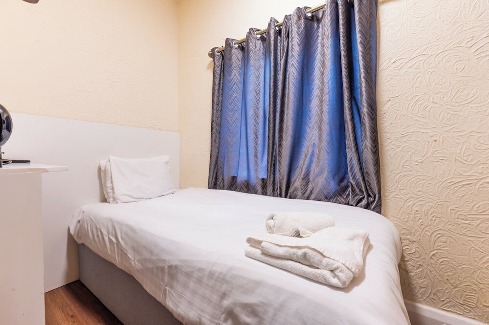 Фото Astoria Hotel