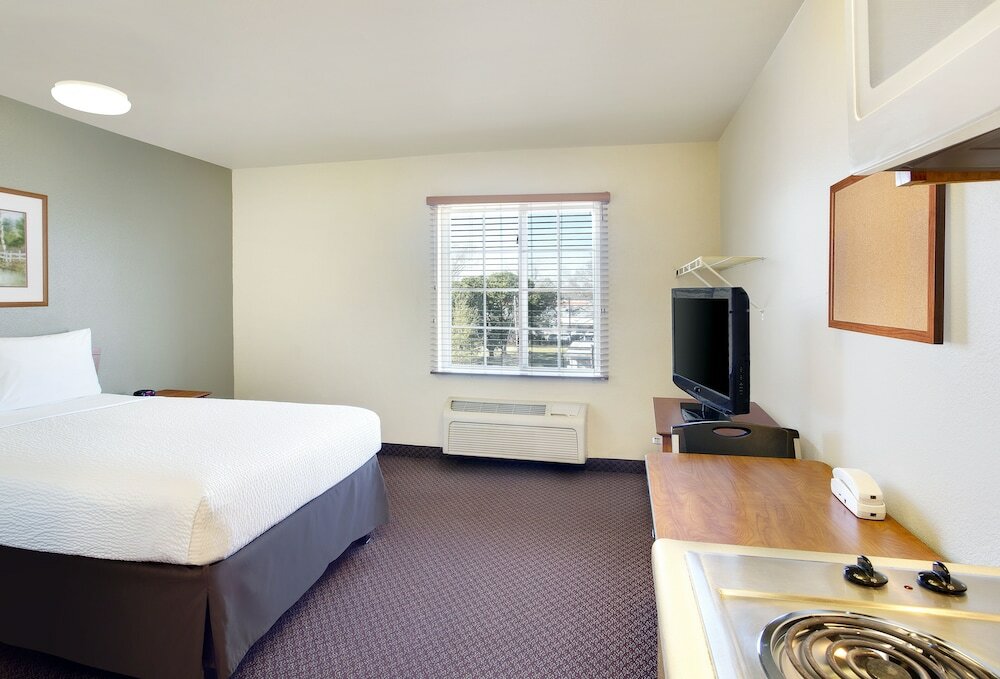 Фото WoodSpring Suites Baton Rouge Airline Highway