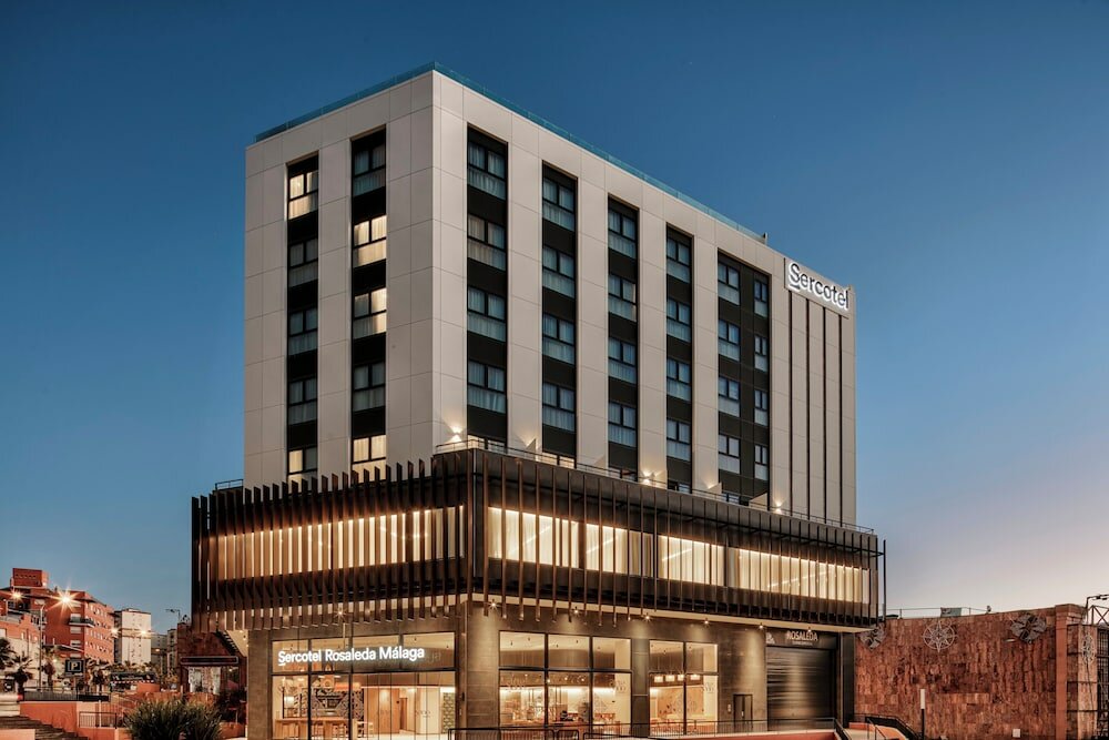 Фото отеля 1