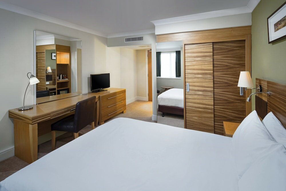 Фото Crowne Plaza Chester