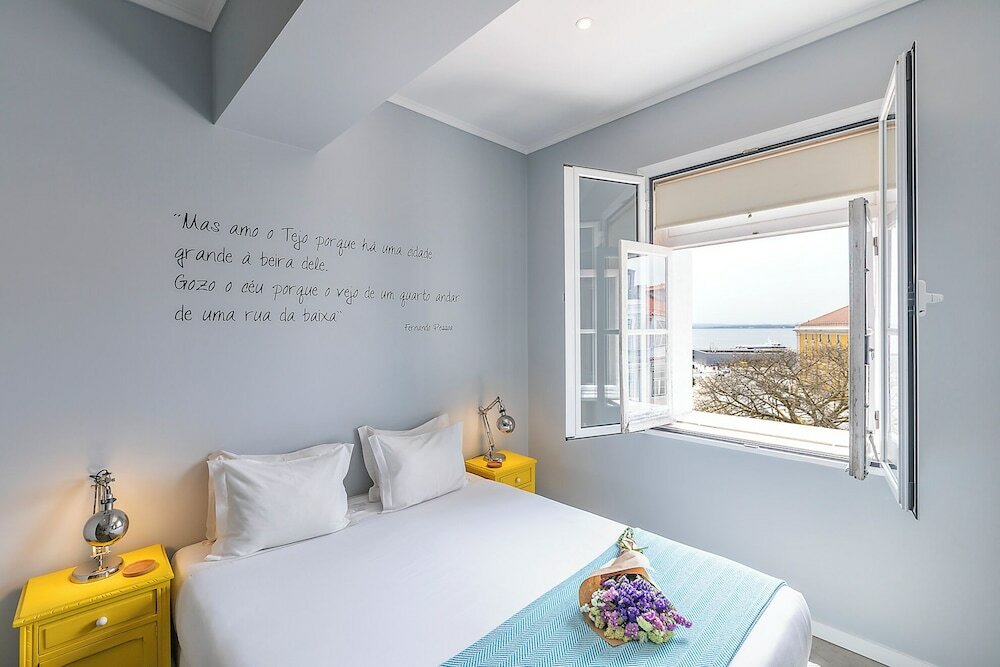 Фото Emporium Lisbon Suites