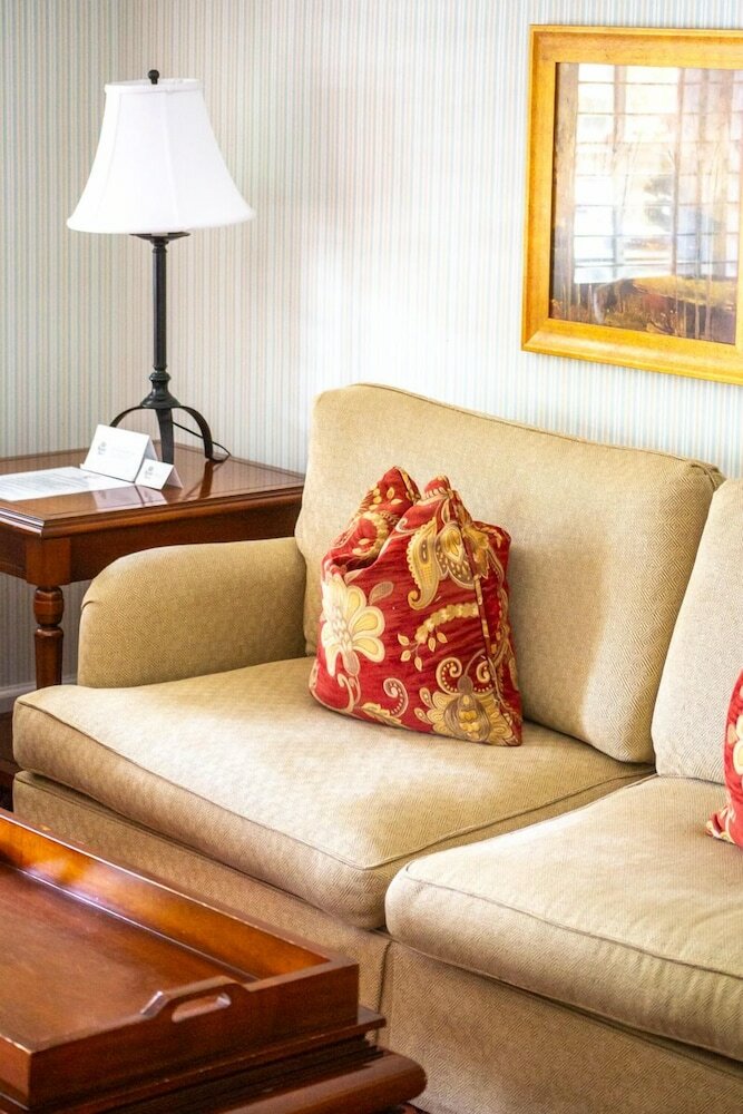 Фото Wayside Inn