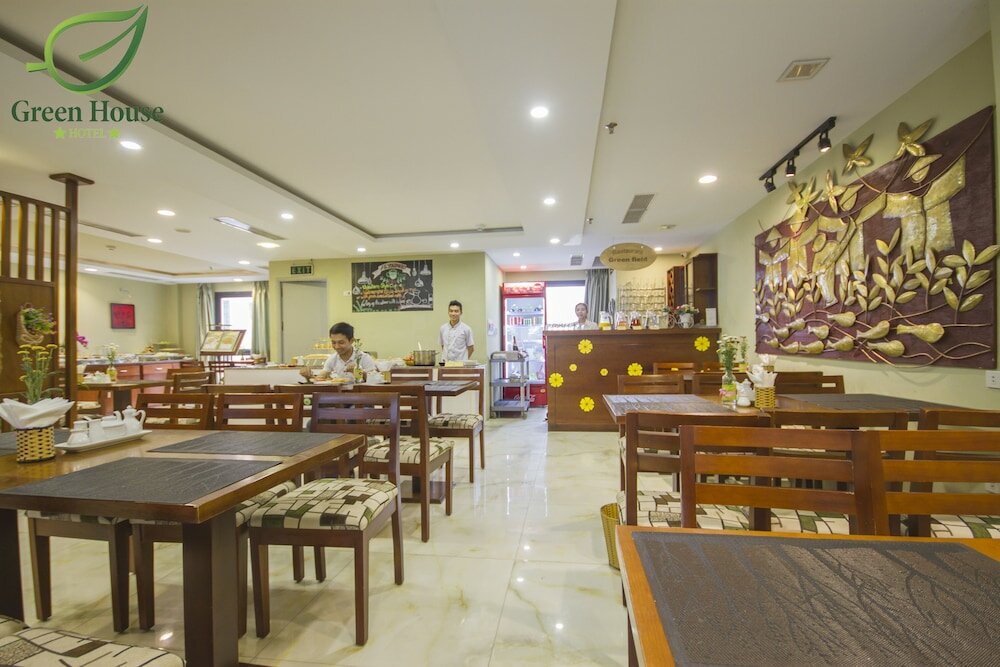 Фото Green House Hotel