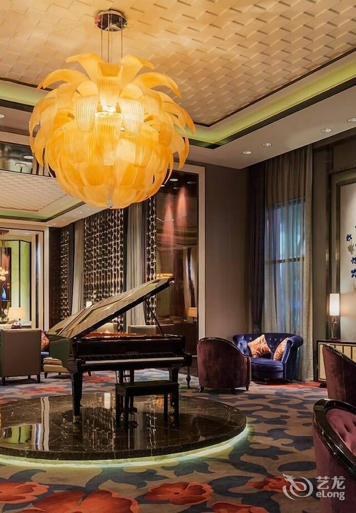 Фото Nanjing Wanda Realm Hotel