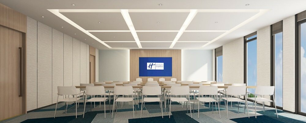 Фото Holiday Inn Express Nanchang Riverside, an Ihg Hotel